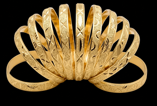 Single 14K Gold Filled & Gold Plated Diamond-Cut Bangle Bracelet — 6mm